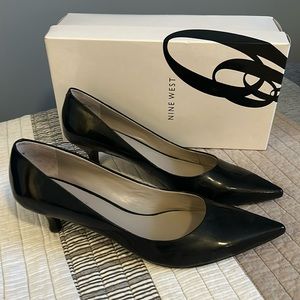 Nine West Oakso kitten heel shoes